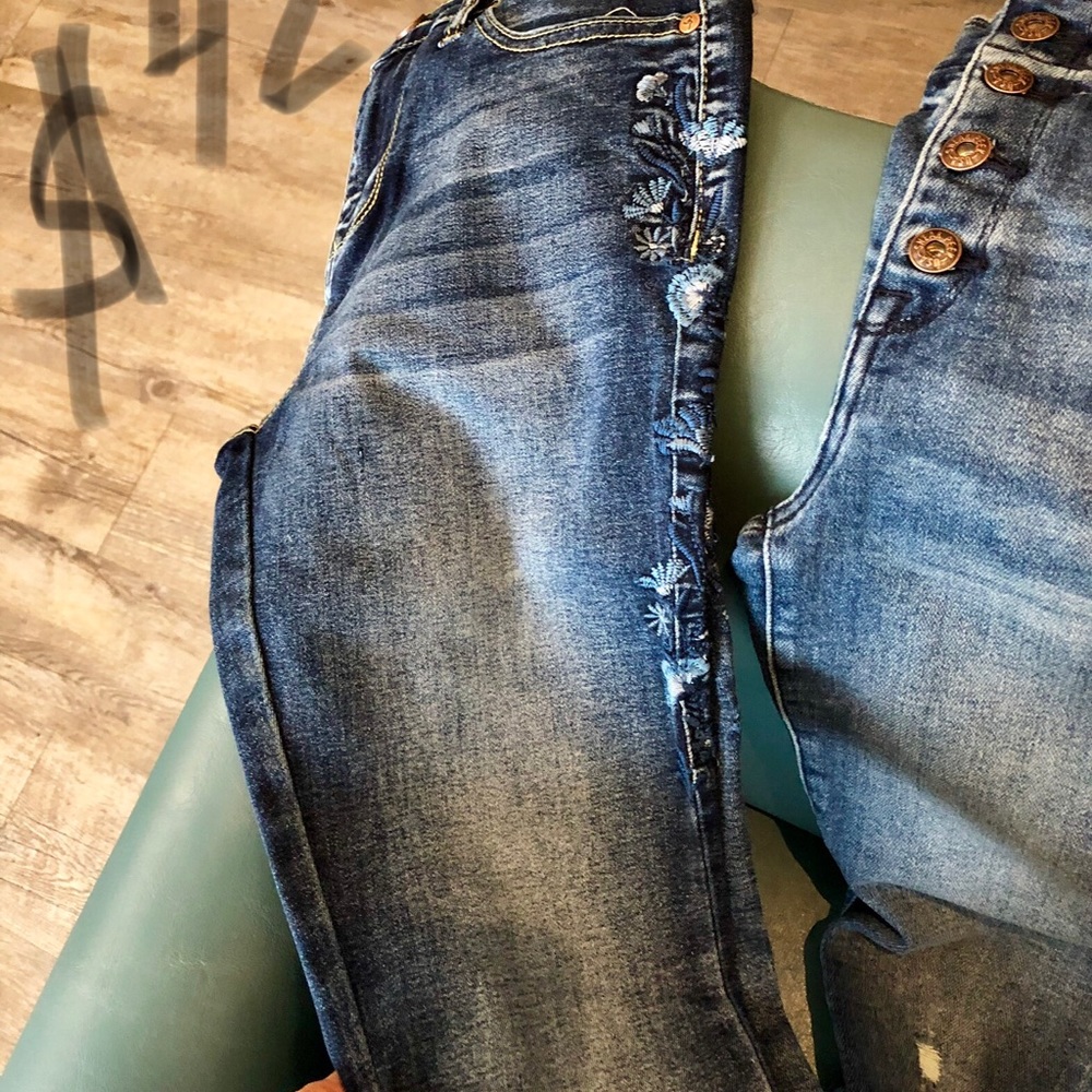 Embroidered Jeans